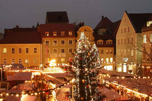 Themenbild Christkindlmarkt - Weihnachtsmärkte