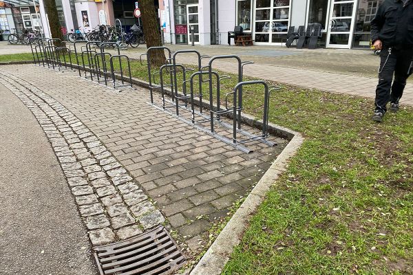 Fotografie - Fahrradbügel der Firma Gronard - Franz-von-Taxis-Ring