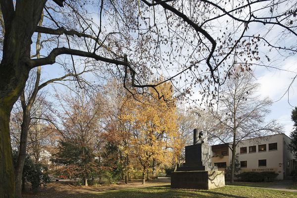 Fotografie - Zollerdenkmal in der Ostenallee