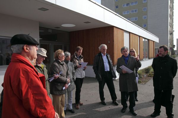 Erläuterung von Herrn Nickelkoppe, Stadtbau GmbH, zu einem Neubau Pommernstraße