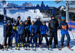 Gruppenbild im Skigebiet