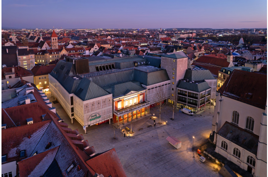 Fotografie: Blick auf den Kaufhauskomplex auf dem Neupfarrplatz 8