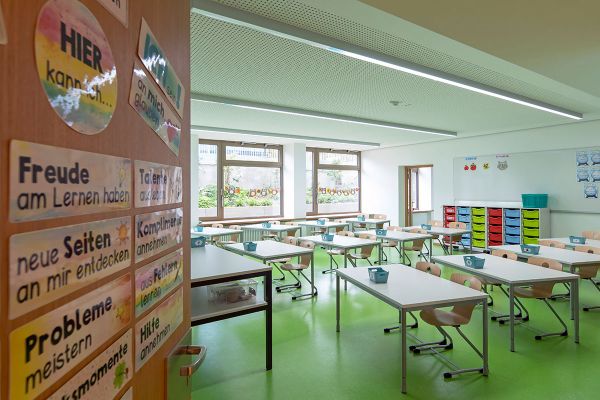 Fotografie - Grundschule Königswiesen, Textilwerkstatt