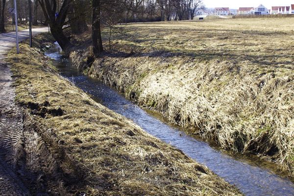 Hochwasserschutz Am Aubach - Aubach vor Umgestaltung