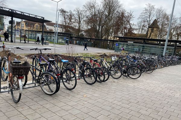 Fotografie - Fahrradbügel der Firma Gronard - Interims-ZOB