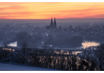 Fotografie: Blick von den Winzerer Höhen auf die Altstadt im Sonnenuntergang